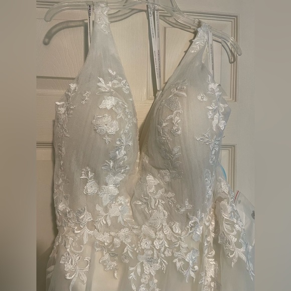 Morilee Wedding Dress - Picture 11 of 11